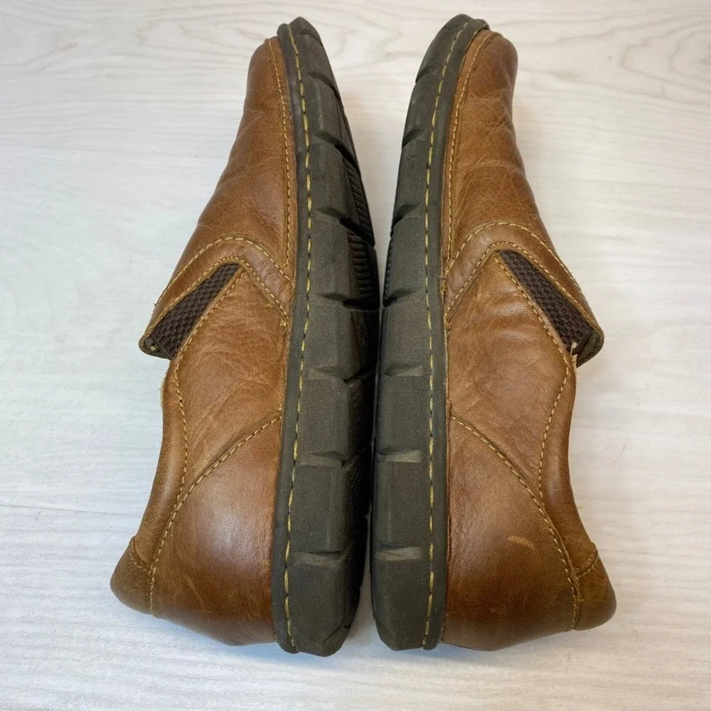 Born Mens 9.5 Slip On Loafers Leather Casual Brown H16275 Comfort Rugged Shoes